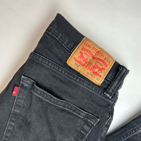 3 PAIRS OF LEVI’s 502 - Picture 2 of 8